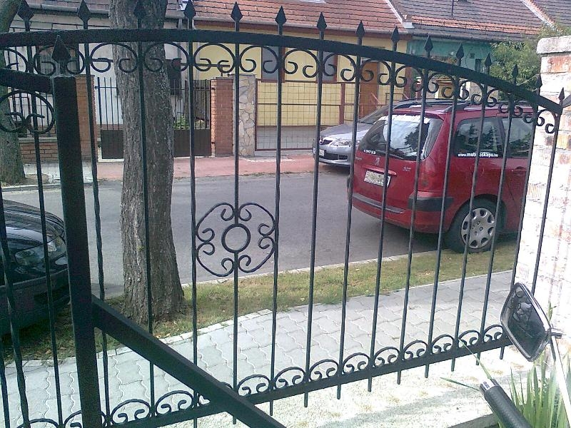 kovacsolt_kerites2.jpg - Kovácsoltvas kerítés.